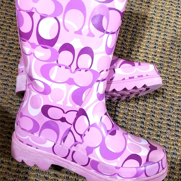 COACH logo pink rain boots